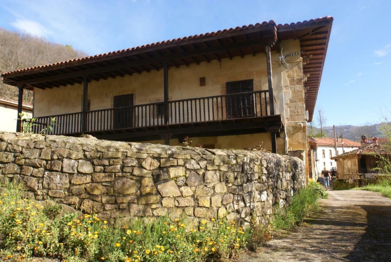 Palacio Rural De Inguanzo De Cabrales Villa Bagian luar foto
